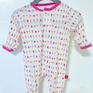 Magnetic Me Longsleeve Onesie footsies